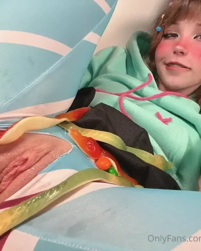 Bell Delfin (Belle Delphine) Nude Leaks